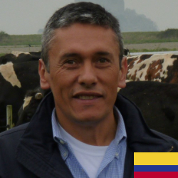 MVZ, MS Humberto Rivera