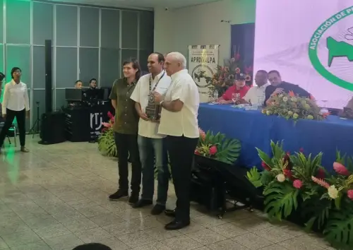 XXVIII-Congreso-Nacional-Lechero-2025-1